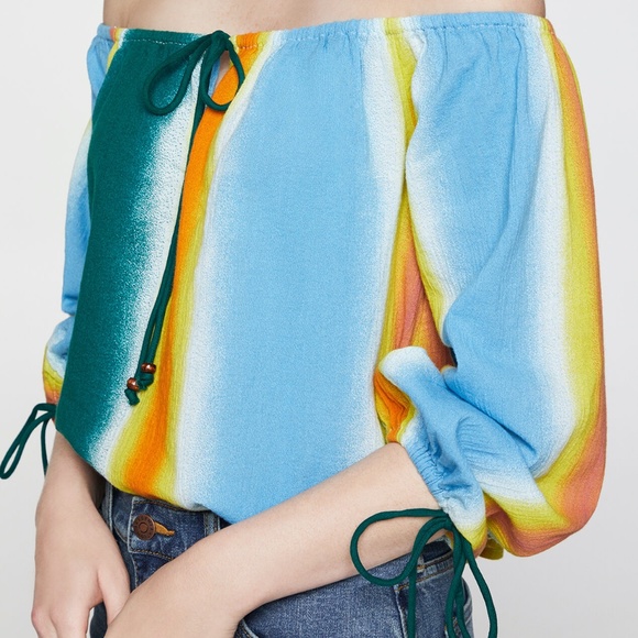 BCBGeneration Faded Stripe Off The Shoulders Crop - Picture 2 of 4